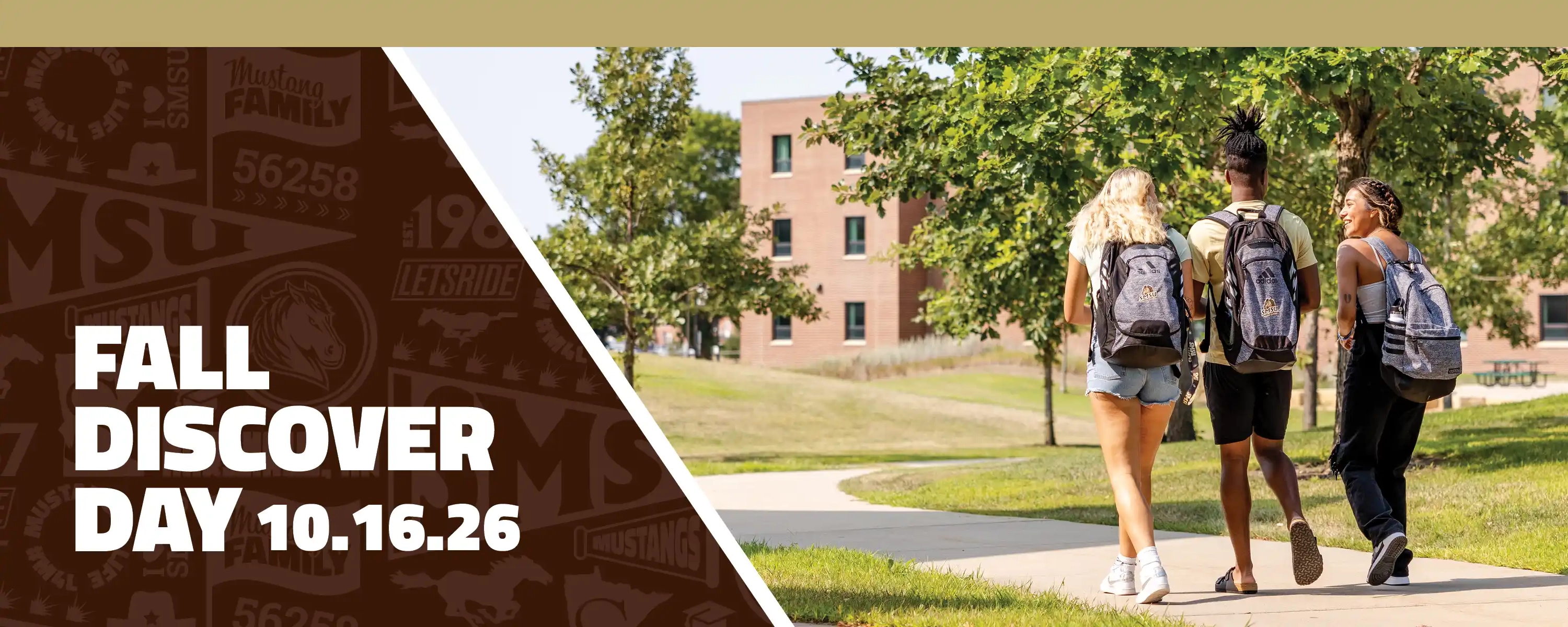 SMSU Students Walking