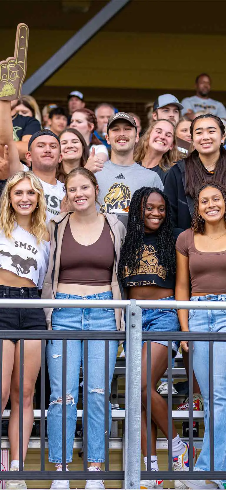 smsu student on the lawn